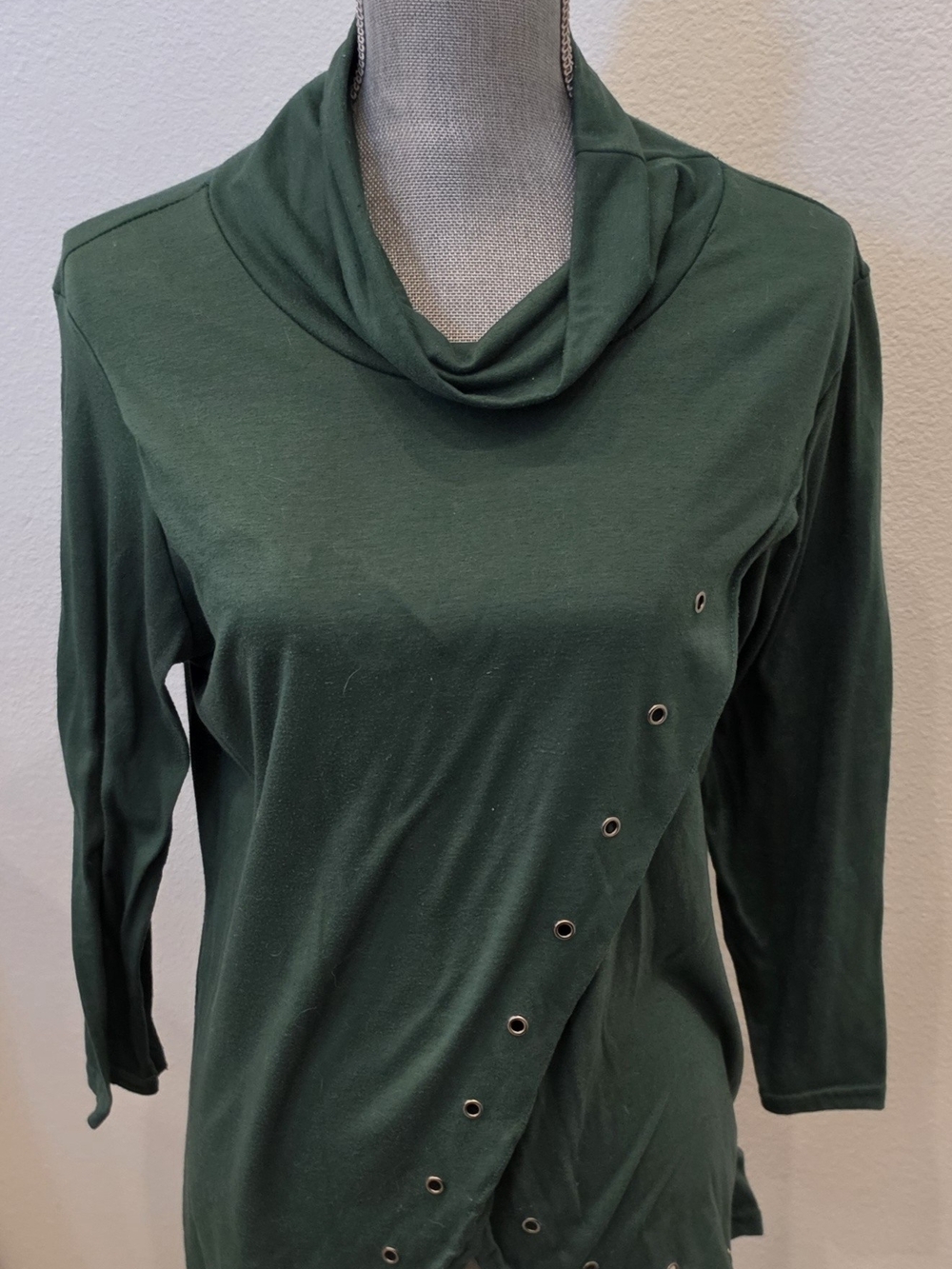 Dark Green Long Sleeve Grommet Detail Top